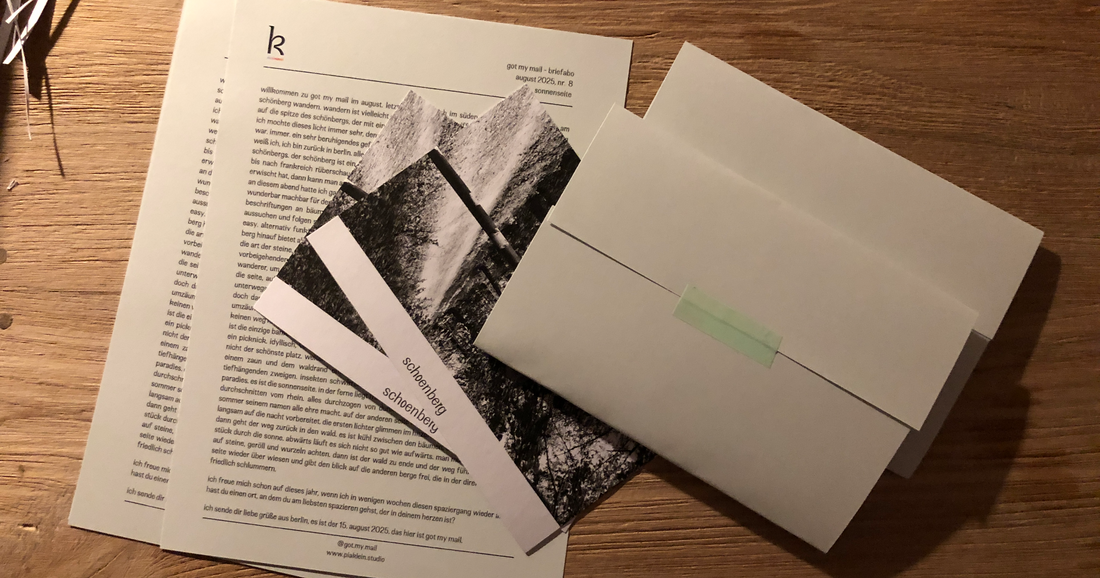 Behind: Schönberg - Die August-Edition 2025 von "Got my Mail"